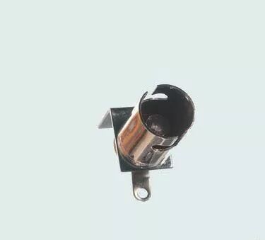 Douille pour lampe miniature BA9s cosses � souder 12V 2A, avec 1 �querre (126976)