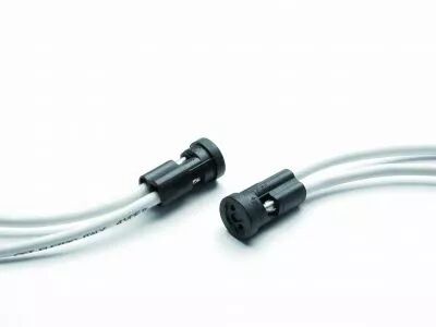 Douille miniature G4, 24V 4A T220�C, c�ble 0,61mm� 90cm, montage encastr� dans tube diam�tre 7,7-7,8mm (127326)