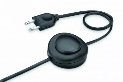 Cordon 4m avec fiche 2 p�les et interrupteur � pied � 1,5m de la fiche, m�plat 2x0,75mm2, d�gain� 21mm d�nud� 7mm, noir (140037)
