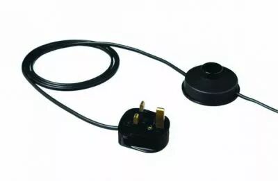 Cordon 4m avec fiche anglaise 2 p�les et interrupteur � pied � 1,5m de la fiche, m�plat 2x0,75mm2, d�gain� 21mm d�nud� 7mm, noir