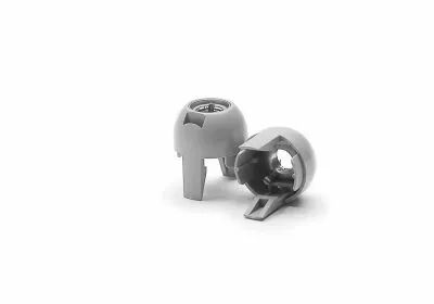 Capuchon � clipser pour douille E14 H=15mm, ou B15D, blanc avec filetage m�tallique M10x1 et vis de blocage de tige (140190)