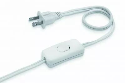 Cordon 2 m�tres avec fiche 2 p�les Japon, interrupteur � main � bascule � 1m de la fiche, c�ble SPT2 AWG18, noir (140587)