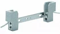 Douille R7S 118mm, stéatite avec étrier 250V 4A T250°C, équerre acier, câble silicone 0,75mm² T180°C 250mm, fixation par vis M4 