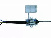 BORNIER IP44 3P + 2 MANCHONS (141132)