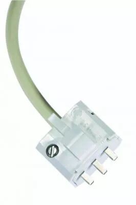 Fiche DCL 2 p�les, 230V 6A blanc, avec c�ble pr�mont� H005VVF 0,75mm2 de 30 cm (144435)