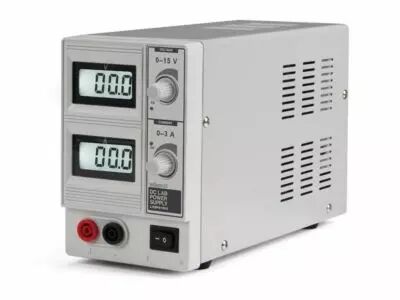 Alimentation Dc Lab � Double Afficheur Lcd - 0-15 Vcc 0-3 A Max (LABPS1503)