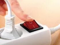 Bloc multiprises 4 prises avec interrupteur (EB4S-3)