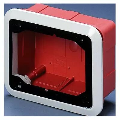 Bo�te � encadrement pour encastrement de prises fixes horizontales - ip44 (GW66682)
