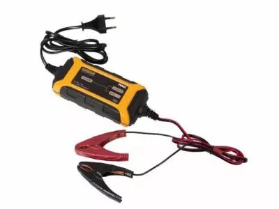 CHARGEUR INTELLIGENT POUR BATTERIE � ACIDE DE PLOMB - 12 VDC - 1.5 A (AC028)