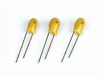 Condensateur tantale 1�f / 35v (1T0E)