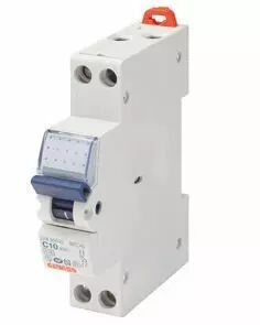 Disjoncteur magn�tothermique compact - 4p courbe c 16a 230v 4500a (en60898) 6ka (en60947-2) / 400v 4500a(en60898) 4,5ka (en60947