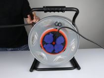 Enrouleur professionnel avec système anti-rotation - câble en néoprène - 40 m - 3g2.5 - 4 prises (ECR40NP25A-G)