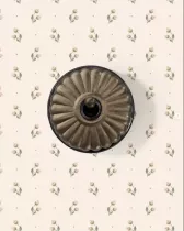 Interrupteur va-et-vient Dimbler en porcelaine noire avec d&ocirc;me charlotte bronze ancien et manette laiton vieilli porcelaine noir