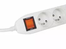 Multiprise &Agrave; 5 Prises Avec Interrupteur & Protection Contre Les Surcharges - Blanc (EWS5W)