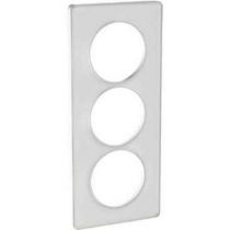 Odace touch, plaque translucide blanc 3 postes verticaux entraxe 57 mm