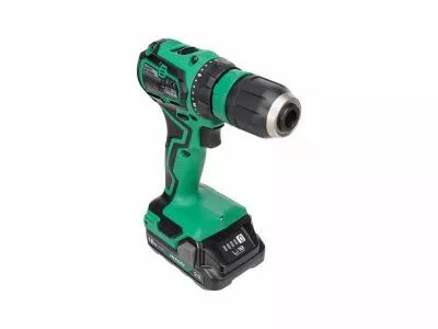 Perceuse-visseuse sans fil, 18V, 55 Nm, coffret HSC II, y compris les accessoires, 2 x 2Ah batteries et chargeur. (HIK-DS18DDQWR