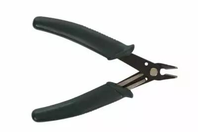 Pince coupante de precision (VT100)