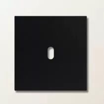 Plaque de finition simple en aluminium peint noir RAL 9005 pour mécanismes à leviers - Font Barcelona 5.1, BRIDGE