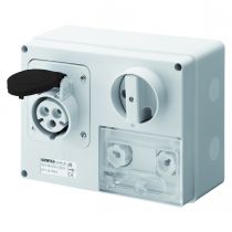 Prise fixe horizontale avec interrupteur de blocage - avec fond protégée - 3p+t 32a 500v 7h cbf - ip44 (GW66043)