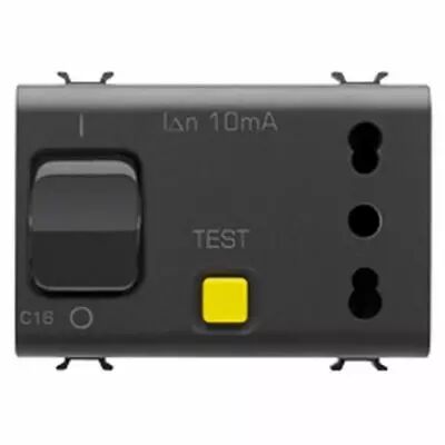 Prise interverrouill� - 2p+t 16a - p17-p11 - avec disjoncteur magn�tothermique diff�rentiel 1p+n 16a - 230v ac - 3 modules - noi