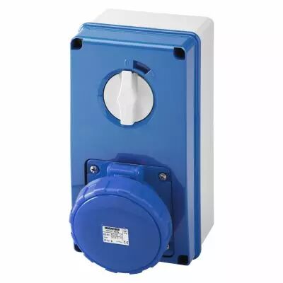 Prises verticales �tanches avec interrupteur de verrouillage 50/60hz avec fonc (IEC309) (IP55)3p+t 63a 230v 9h sbf (GW67260N)