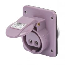 Socle de prise à encastrer à 10° protégé - 3p 16a 24v s.r. (GW62266)