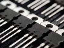 Ua7815 1a-15v metal to-220 (UA7815)
