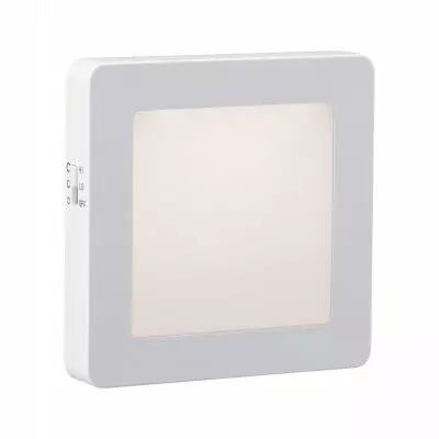 Veilleuse Esby carr� sur prise 3000K blanc (92493)